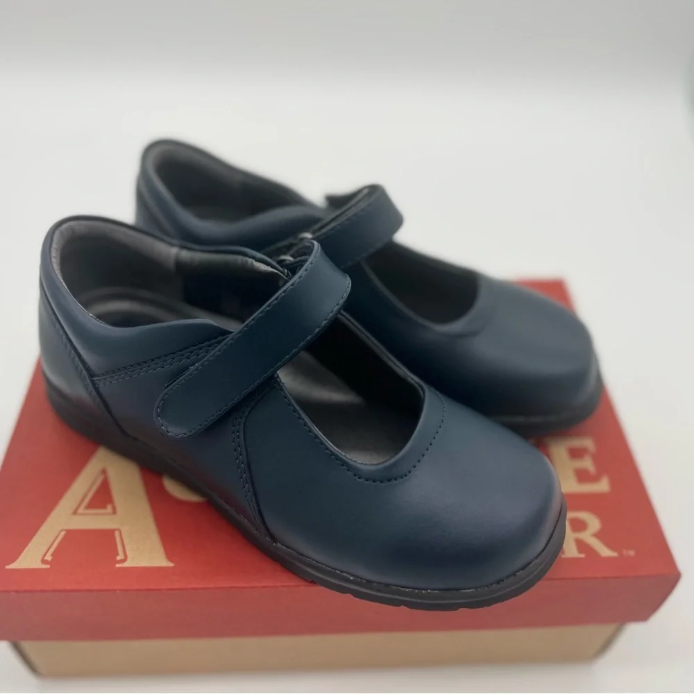 Académie Gear Lauren Girls Mary Jane Uniform Shoes, Kids, New 8.5 M